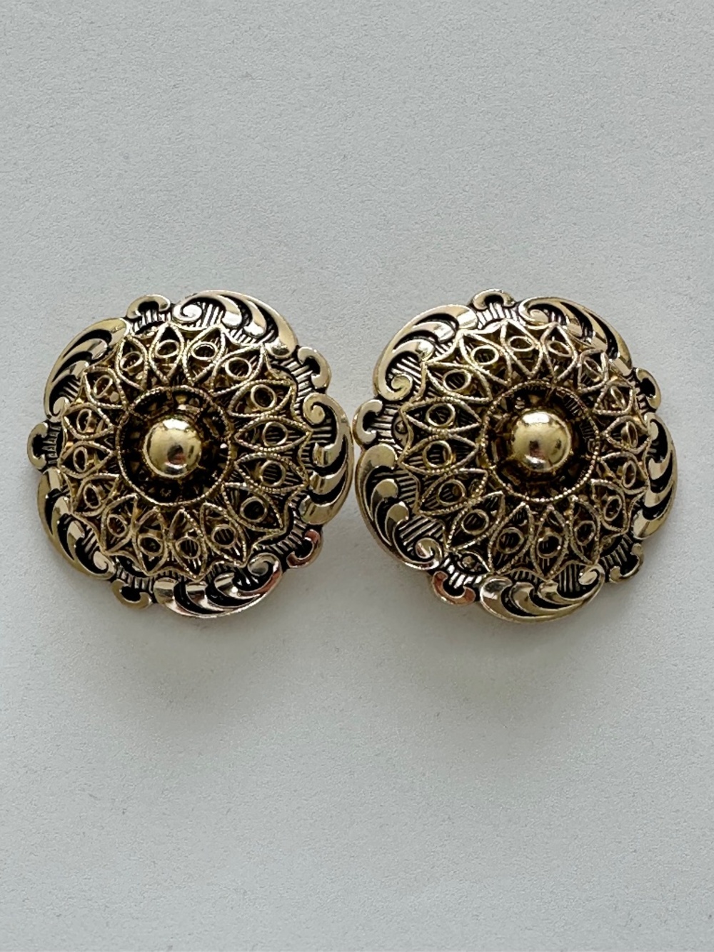 Vintage West Germany Gold Tone Filigree Scarf Clips - Ornate Floral Pair